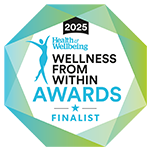 Et mærke, der viser, at man er nået til finalen i Health & Wellbeing Awards 2025.