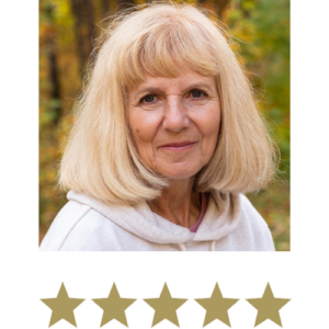 Magic Magnesium™ Malate 9 En smilende kvinde med fem stjerner under billedet.