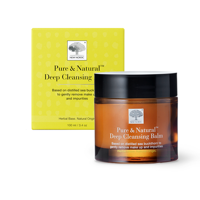 I_webpackshot_cleansing_balm New Nordic Pure & Natural™ Cleansing Balm fjerner makeup og renser huden skånsomt med havtorn og astaxanthin.