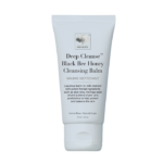 New Nordic Deep Cleanse™ Black Bee Honey Cleansing Balm med honning, aloe vera og moringa hjælper med at opretholde en afbalanceret hud.