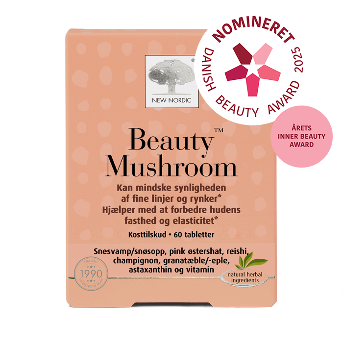 di_webpackshot_beauty_mushroom_60_dk_withdbanomi New Nordic Beauty Mushroom™ med snesvamp, lyserød østershat, reishi, granatæble og astaxanthin kan mindske synligheden af fine linjer og rynker samt bidrage til at forbedre hudens fasthed og elasticitet.