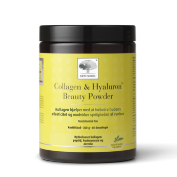 New Nordic Collagen & Hyaluron™ Beauty Powder med hydrolyseret kollagen, hyaluronsyre og acerola bidrager til at forbedre hudens elasticitet og mindsker synligheden af rynker.