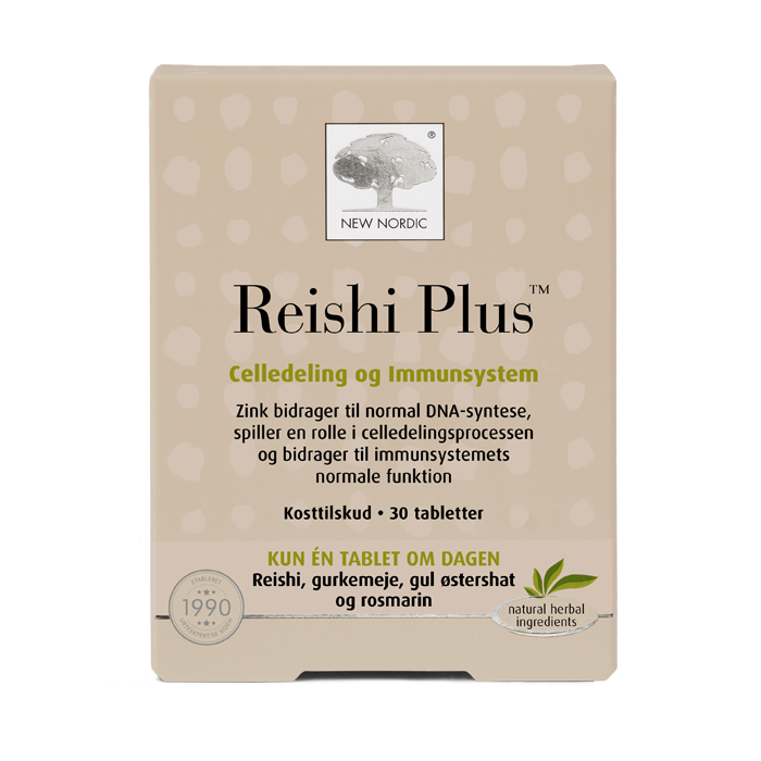 di_webpackshot_reishiplus_30_DK New Nordic Reishi Plus™ med reishi, gurkemeje, gul østershat, rosmarin og zink, hvor zink bidrager til immunsystemets normale funktion og spiller en rolle i celledelingsprocessen.