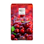 Et nyt nordisk Tranebær™-kosttilskud i en rød æske med et billede af friske tranebær på forsiden. Én tablet om dagen.
